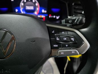 Volkswagen Polo 1.0 TSI Life DSG Euro 6 (s/s) 5dr