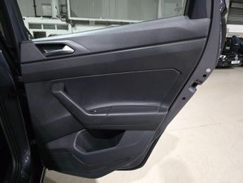 Volkswagen Polo 1.0 TSI Life DSG Euro 6 (s/s) 5dr