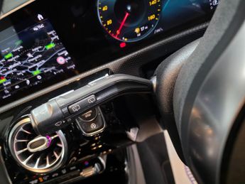 Mercedes-Benz A Class 2.0 A220 AMG Line (Premium Plus) 7G-DCT Euro 6 (s/s) 5dr