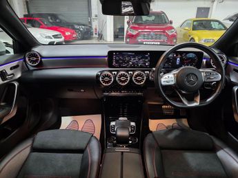 Mercedes-Benz A Class 2.0 A220 AMG Line (Premium Plus) 7G-DCT Euro 6 (s/s) 5dr