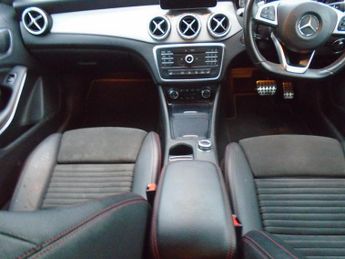 Mercedes-Benz GLA 2.1 GLA200d AMG Line (Executive) 7G-DCT Euro 6 (s/s) 5dr