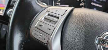 Nissan Qashqai 1.2 DIG-T N-Connecta XTRON 2WD Euro 6 (s/s) 5dr