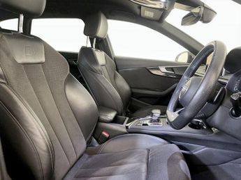 Audi A4 Avant 2.0 TFSI 40 Black Edition S Tronic Euro 6 (s/s) 5dr