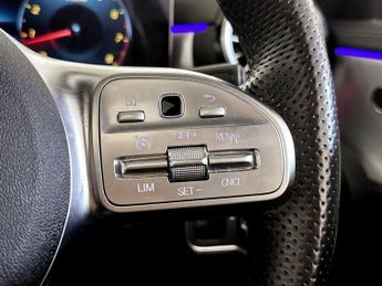 Mercedes-Benz CLA 2.0 CLA250 AMG Line (Premium Plus 2) Coupe 7G-DCT Euro 6 (s/s) 4