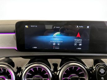 Mercedes-Benz CLA 2.0 CLA250 AMG Line (Premium Plus 2) Coupe 7G-DCT Euro 6 (s/s) 4