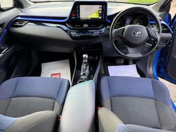 Toyota C-HR 1.8 VVT-h Dynamic CVT Euro 6 (s/s) 5dr