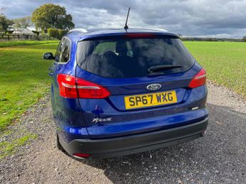 Ford Focus 1.0T EcoBoost Zetec Edition Estate 5dr Petrol Auto Euro 6 (s/s) 