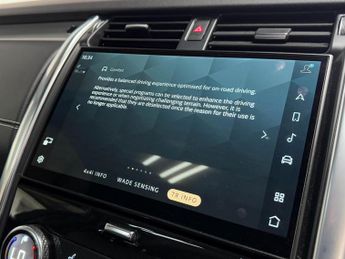 Land Rover Discovery 3.0 D300 MHEV R-Dynamic SE SUV 5dr Diesel Auto 4WD Euro 6 (s/s) 