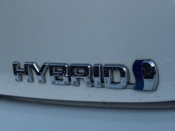 Toyota Corolla 1.8 VVT-h GPF Icon Tech Hatchback 5dr Petrol Hybrid CVT Euro 6 (