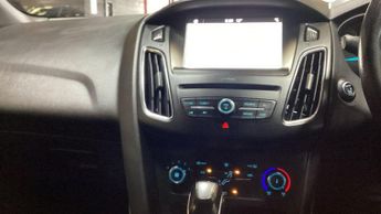 Ford Focus 1.5T EcoBoost ST-Line Auto Euro 6 (s/s) 5dr