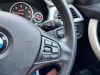 BMW 3 Series 2.0 320d ED EfficientDynamics Auto Euro 5 (s/s) 4dr