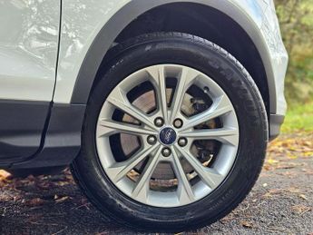 Ford Kuga 1.5T EcoBoost Titanium Auto AWD Euro 6 (s/s) 5dr