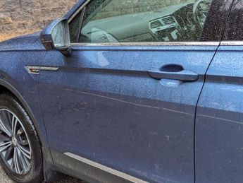 Volkswagen Tiguan Allspace 2.0 TDI SE Nav DSG 4Motion Euro 6 (s/s) 5dr