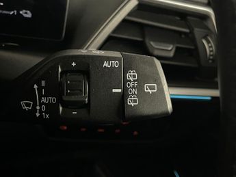 BMW 3 Series 2.0 330e 12kWh M Sport Touring Auto xDrive Euro 6 (s/s) 5dr