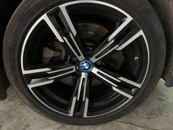 BMW 3 Series 2.0 330e 12kWh M Sport Touring Auto xDrive Euro 6 (s/s) 5dr