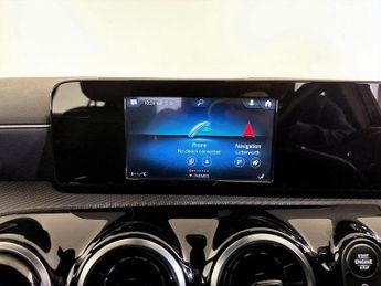 Mercedes-Benz A Class 2.0 A180d SE Euro 6 (s/s) 5dr
