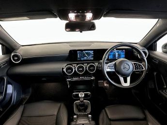 Mercedes-Benz A Class 2.0 A180d SE Euro 6 (s/s) 5dr