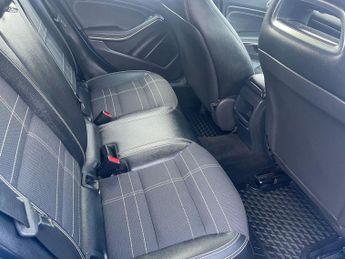 Mercedes-Benz A Class 2.1 A200d Sport 7G-DCT Euro 6 (s/s) 5dr