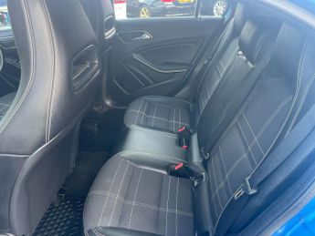 Mercedes-Benz A Class 2.1 A200d Sport 7G-DCT Euro 6 (s/s) 5dr