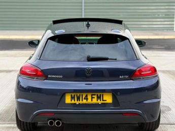 Volkswagen Scirocco 2.0 TDI R-Line DSG Euro 5 3dr (Leather, Nav)