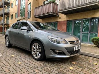 Vauxhall Astra 1.6 16v SRi Euro 5 5dr