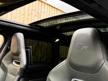 Land Rover Range Rover Sport 5.0 P575 V8 SVR Auto 4WD Euro 6 (s/s) 5dr