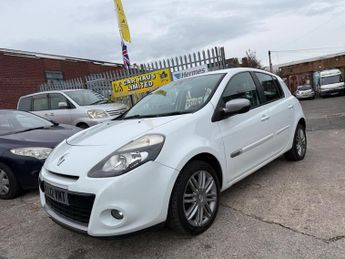 Renault Clio 1.2 TCe Dynamique TomTom Euro 5 5dr