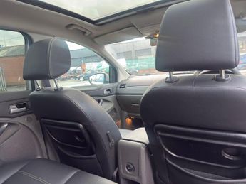 Ford Kuga 2.0 TDCi Titanium AWD Euro 5 5dr