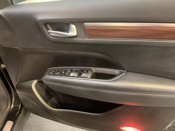 Renault Koleos 2.0 dCi Signature Nav X-Trn A7 4WD Euro 6 (s/s) 5dr