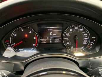 Audi A6 Saloon 2.0 TDI ultra S line S Tronic Euro 6 (s/s) 4dr