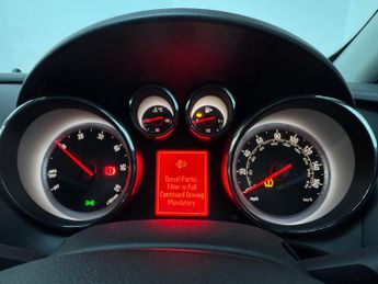 Vauxhall Astra GTC 1.6 CDTi ecoTEC SRi Euro 6 (s/s) 3dr