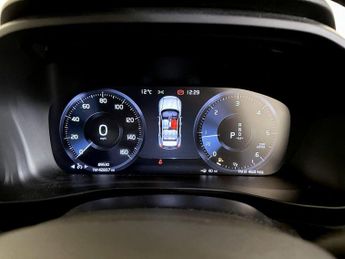 Volvo XC40 2.0 D3 R-Design Auto Euro 6 (s/s) 5dr
