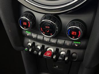 MINI Convertible 1.5 Cooper Classic Steptronic Euro 6 (s/s) 2dr