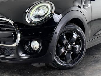 MINI Convertible 1.5 Cooper Classic Steptronic Euro 6 (s/s) 2dr