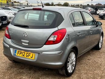 Vauxhall Corsa 1.4 16V SE Auto Euro 5 5dr