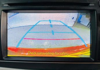 Toyota Yaris 1.5 VVT-h Icon Plus CVT Euro 5 5dr