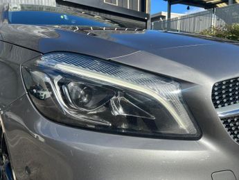 Mercedes-Benz A Class 1.6 A160 AMG Line (Premium) 7G-DCT Euro 6 (s/s) 5dr