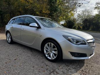 Vauxhall Insignia 2.0 CDTi ecoFLEX SRi Nav Sports Tourer Euro 6 (s/s) 5dr