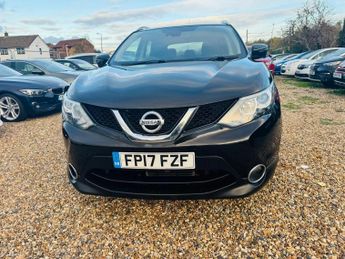 Nissan Qashqai 1.2 DIG-T N-Connecta XTRON 2WD Euro 6 (s/s) 5dr