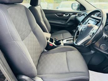 Nissan Qashqai 1.2 DIG-T N-Connecta XTRON 2WD Euro 6 (s/s) 5dr
