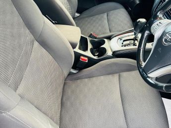 Nissan Qashqai 1.2 DIG-T N-Connecta XTRON 2WD Euro 6 (s/s) 5dr