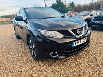 Nissan Qashqai 1.2 DIG-T N-Connecta XTRON 2WD Euro 6 (s/s) 5dr
