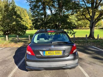 Peugeot 207 1.4 Envy Hatchback 3dr Petrol Manual Euro 5 (75 ps)