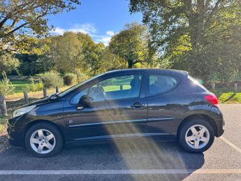 Peugeot 207 1.4 Envy Hatchback 3dr Petrol Manual Euro 5 (75 ps)