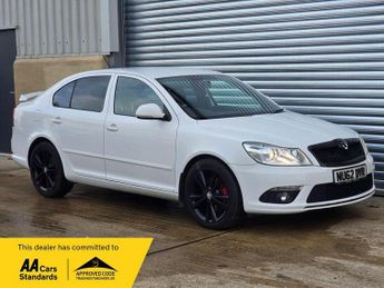 Skoda Octavia 2.0 TDI vRS Blackline Euro 5 5dr
