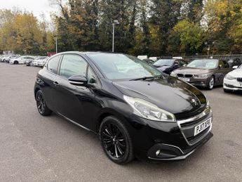 Peugeot 208 1.2 PureTech Black Edition Euro 6 3dr