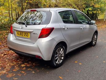 Toyota Yaris 1.33 Dual VVT-i Icon Multidrive S Euro 5 5dr Euro 5