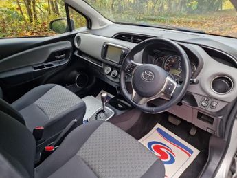 Toyota Yaris 1.33 Dual VVT-i Icon Multidrive S Euro 5 5dr Euro 5