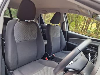 Toyota Yaris 1.33 Dual VVT-i Icon Multidrive S Euro 5 5dr Euro 5