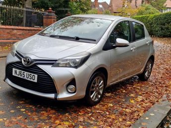 Toyota Yaris 1.33 Dual VVT-i Icon Multidrive S Euro 5 5dr Euro 5
